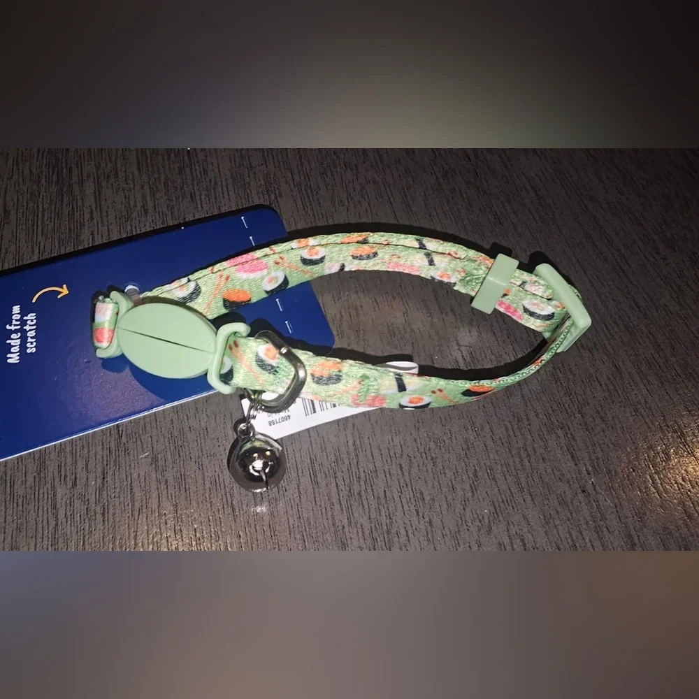 Youly the gourmet Sushi breakaway Cat Collar (S/M)
